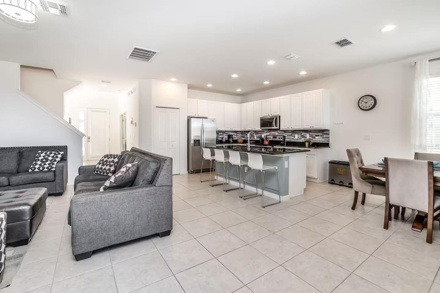 2665 Calistoga Avenue, FL