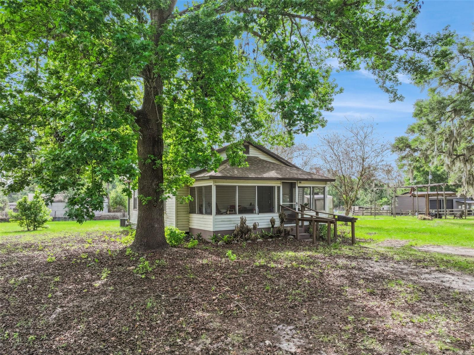 4125 Lavon Reynolds Lane, FL
