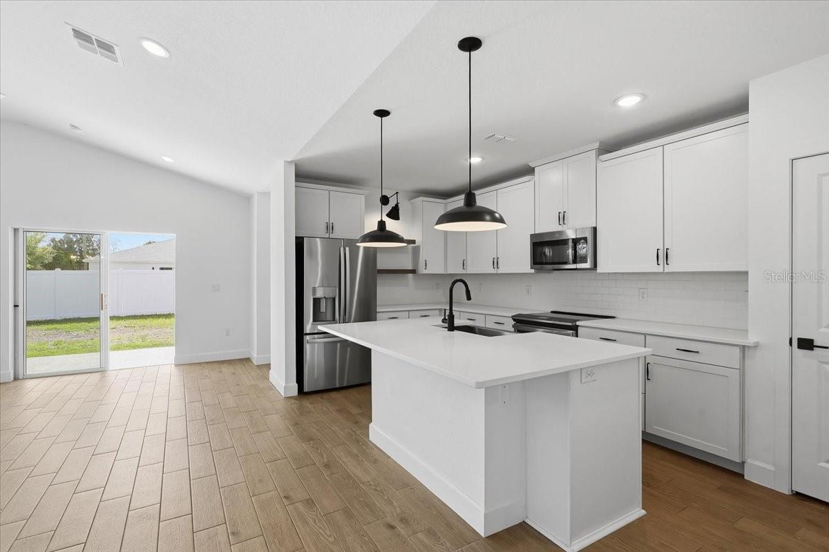 20 Ludlow Lane, FL