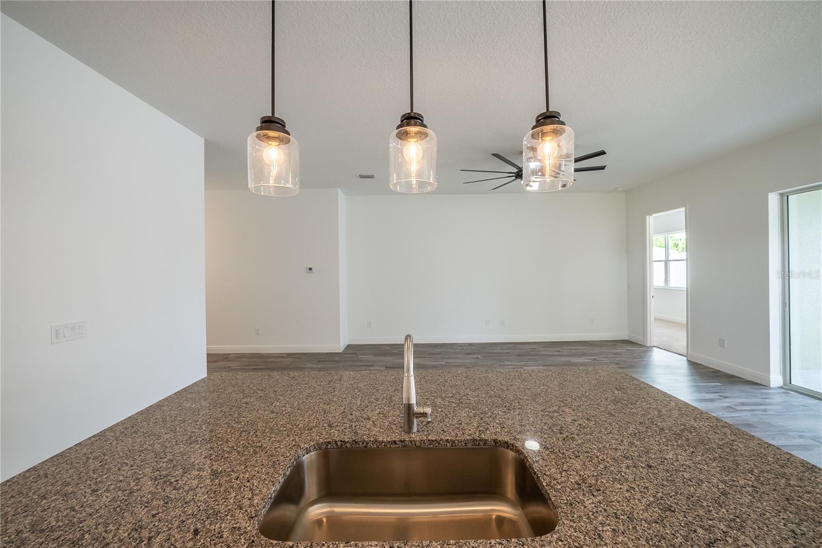 4727 25th Loop, FL