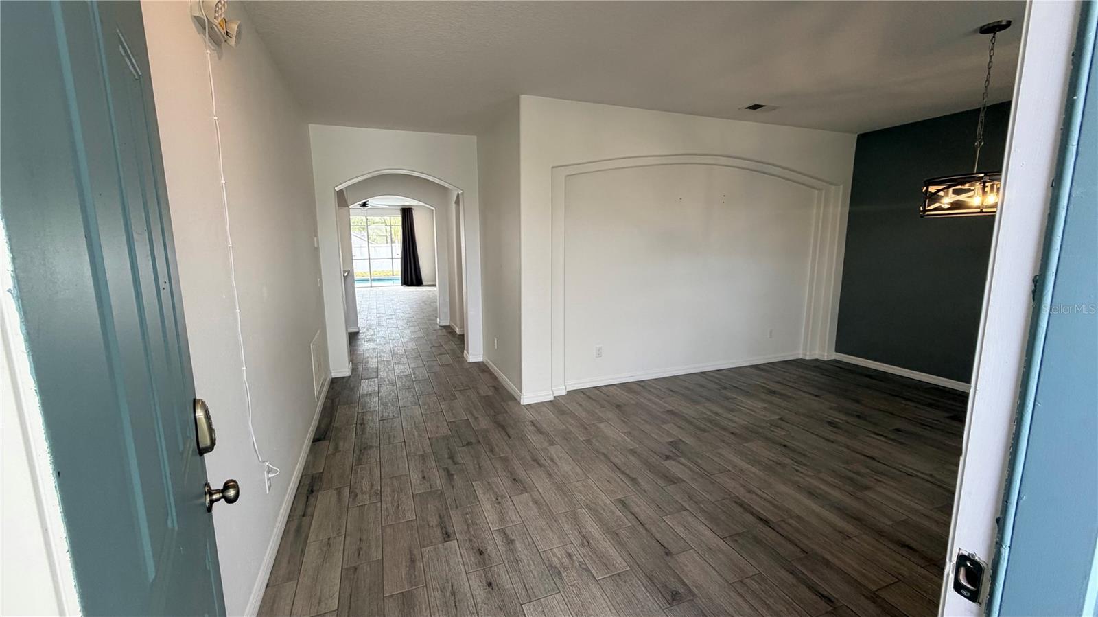 456 Knollwood Drive, FL