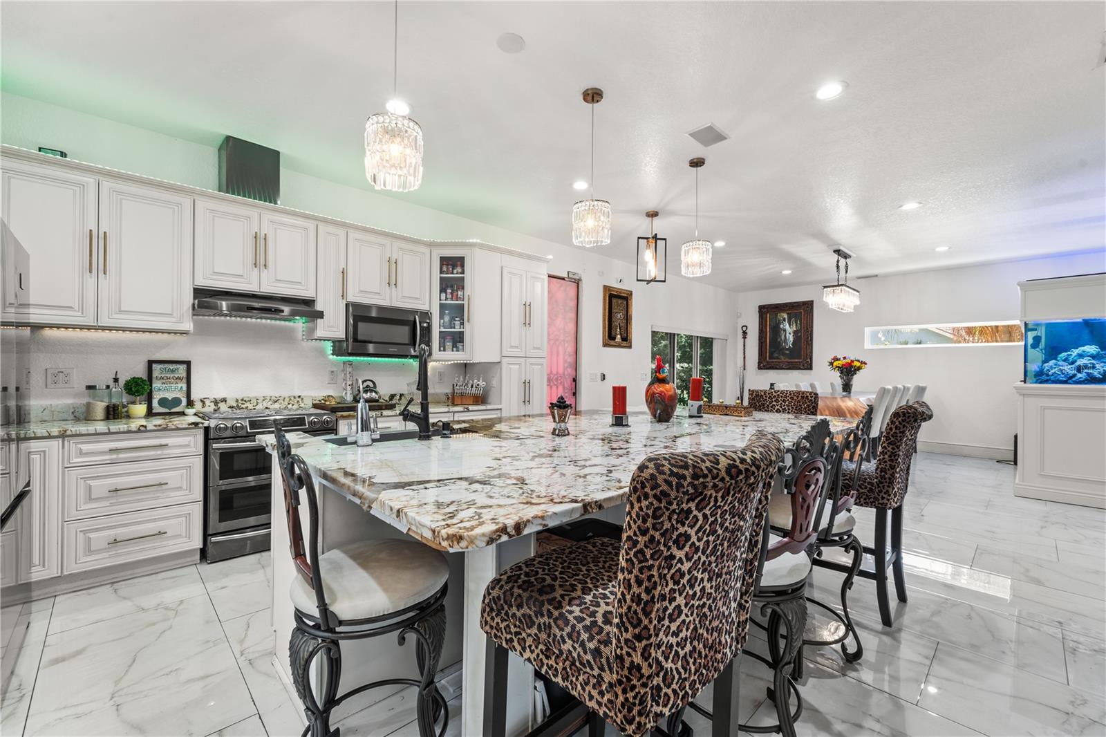 2520 Gomaz Way, FL