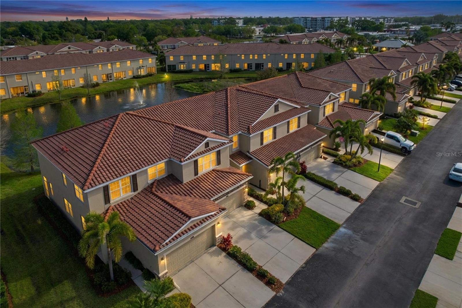 597 52nd Terrace, FL