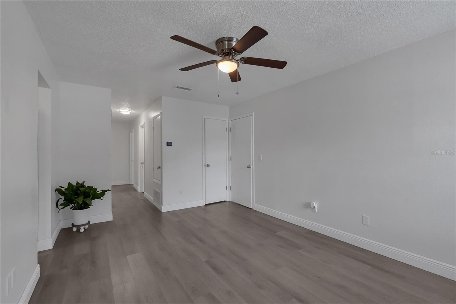2930 Slippery Rock Avenue, FL