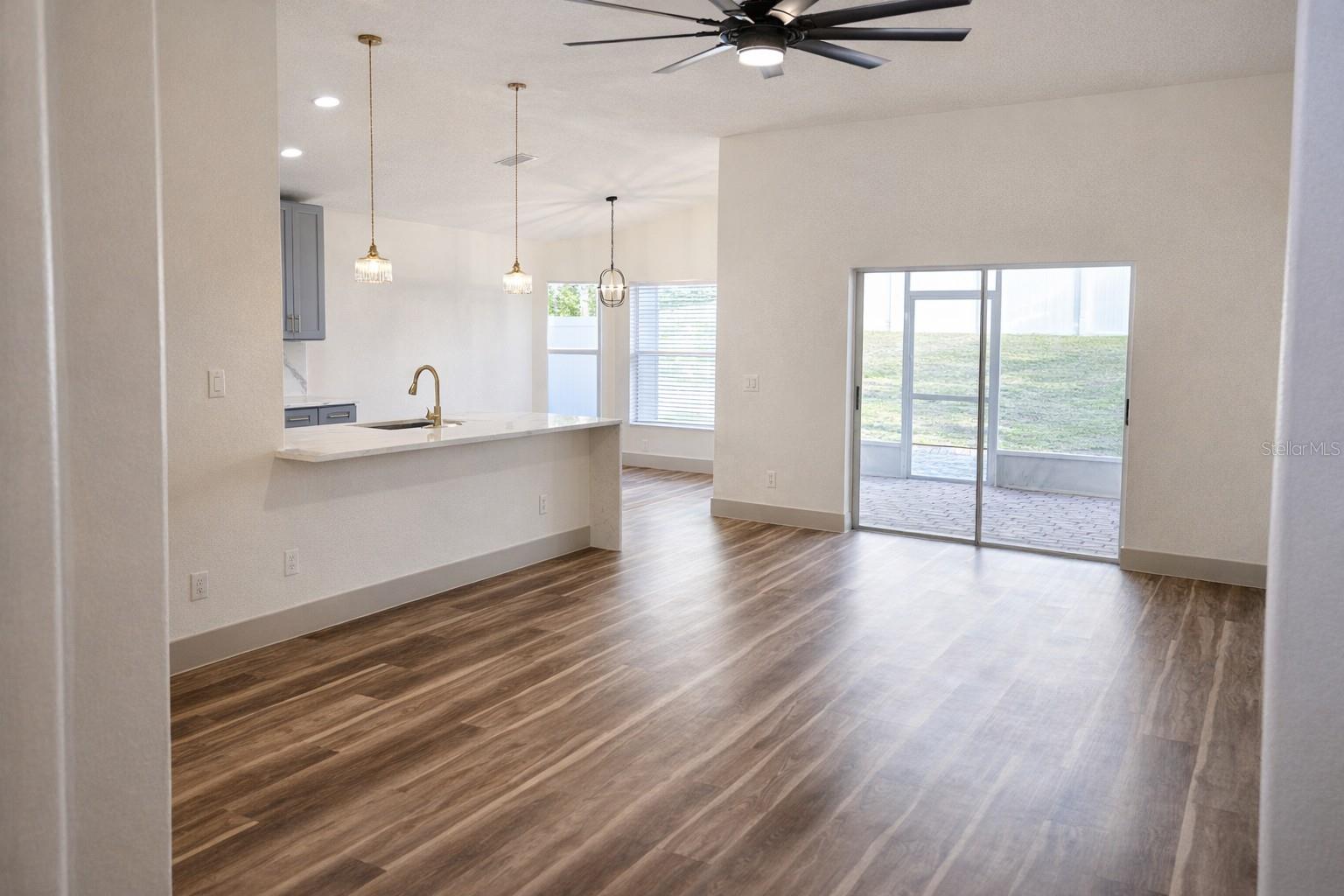 4501 Arizona Sun Court, FL