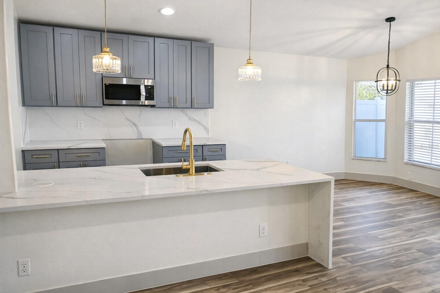 4501 Arizona Sun Court, FL