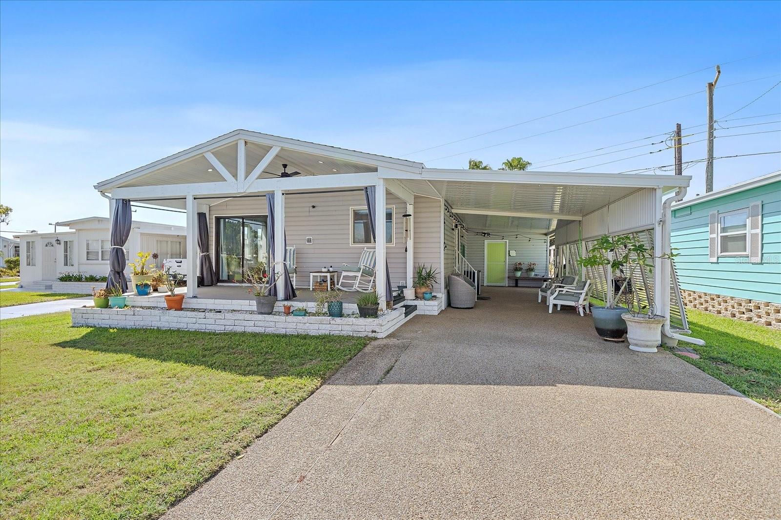 137 Lakeview Drive, FL