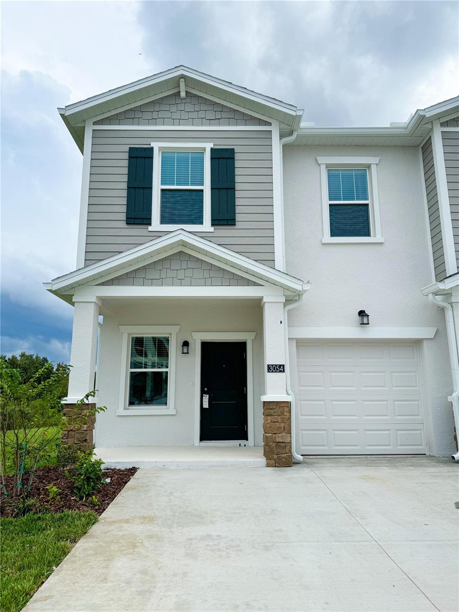 3054 Chantilly Drive, FL