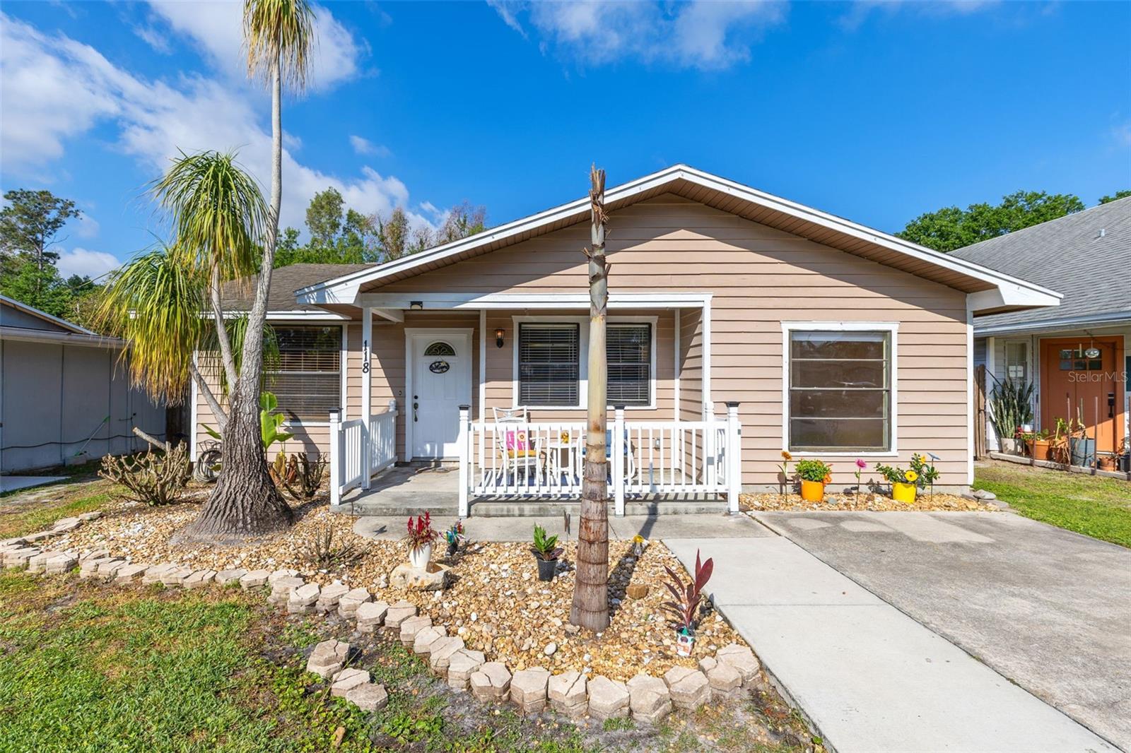 118 Georgia Avenue, FL