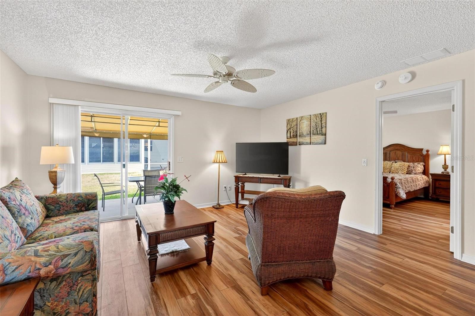 1088 Gennesse Lane, FL