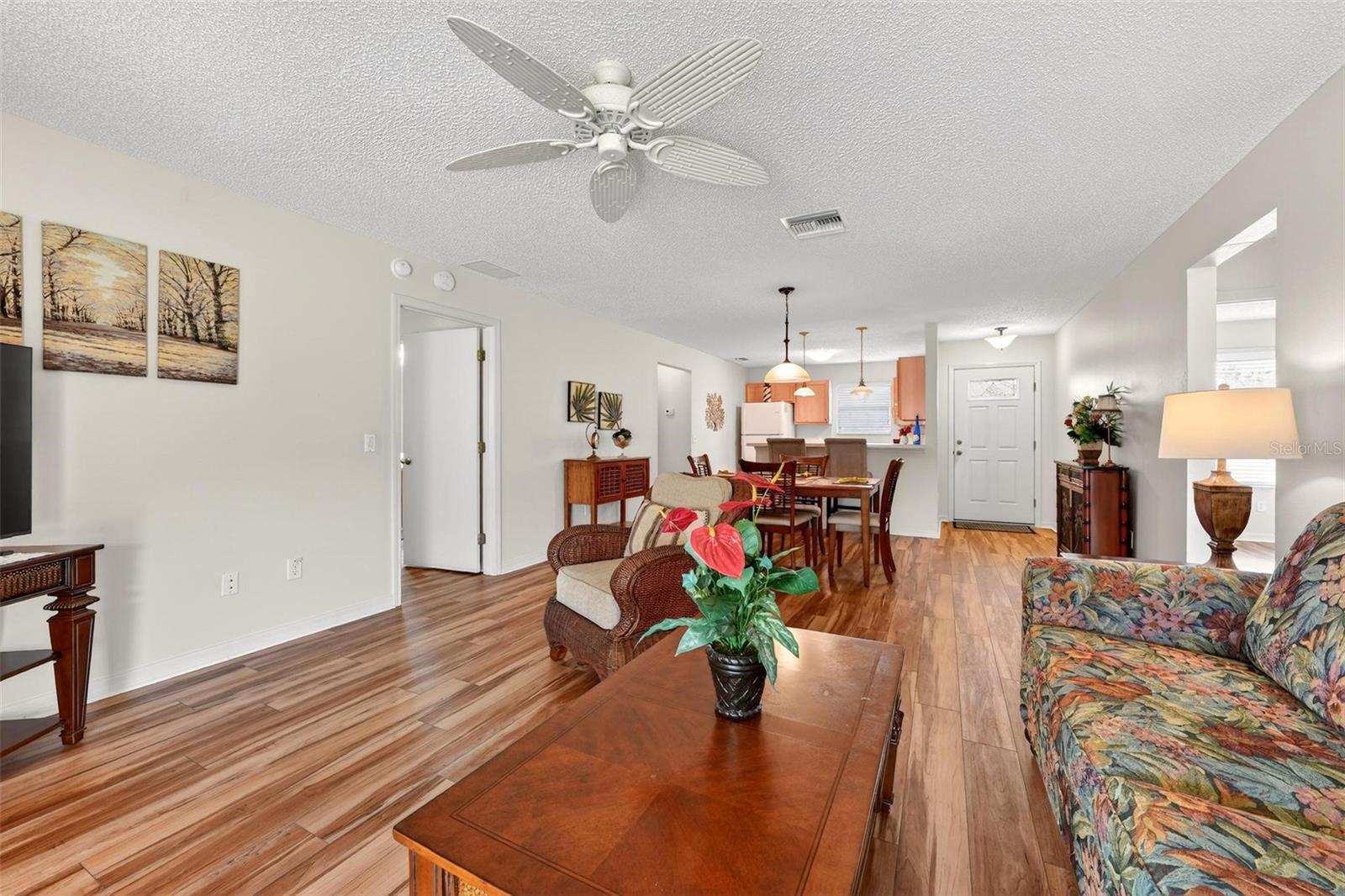 1088 Gennesse Lane, FL