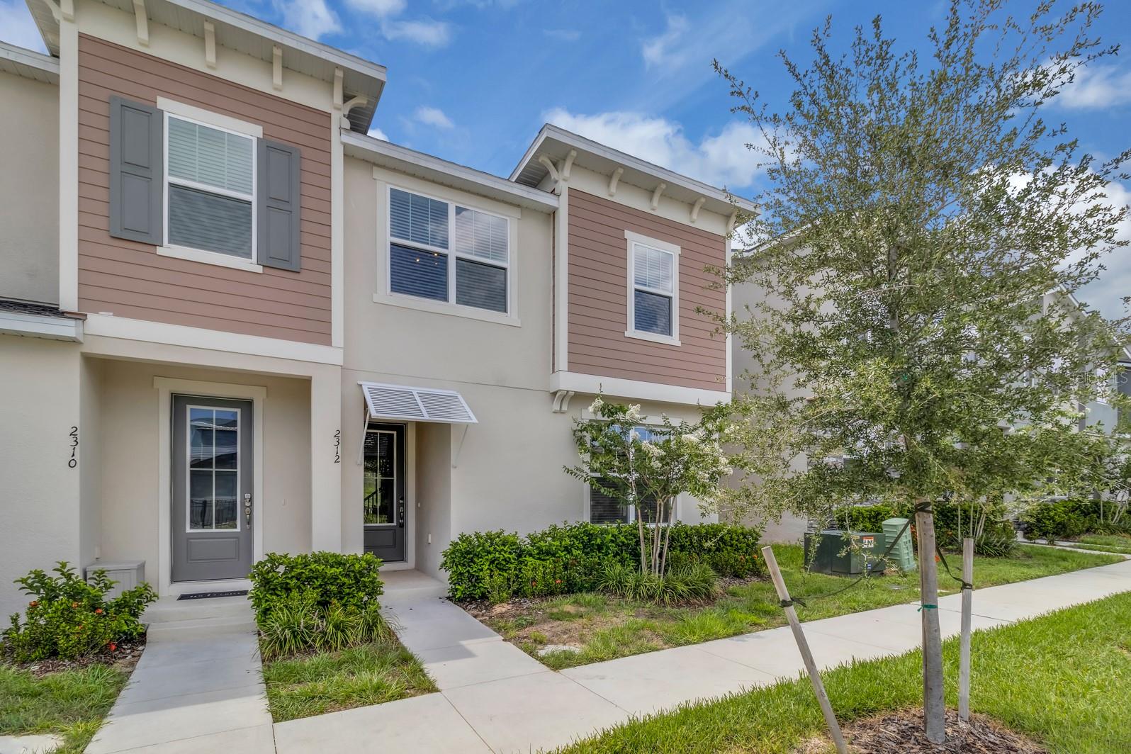 2312 Zaballina Place, FL