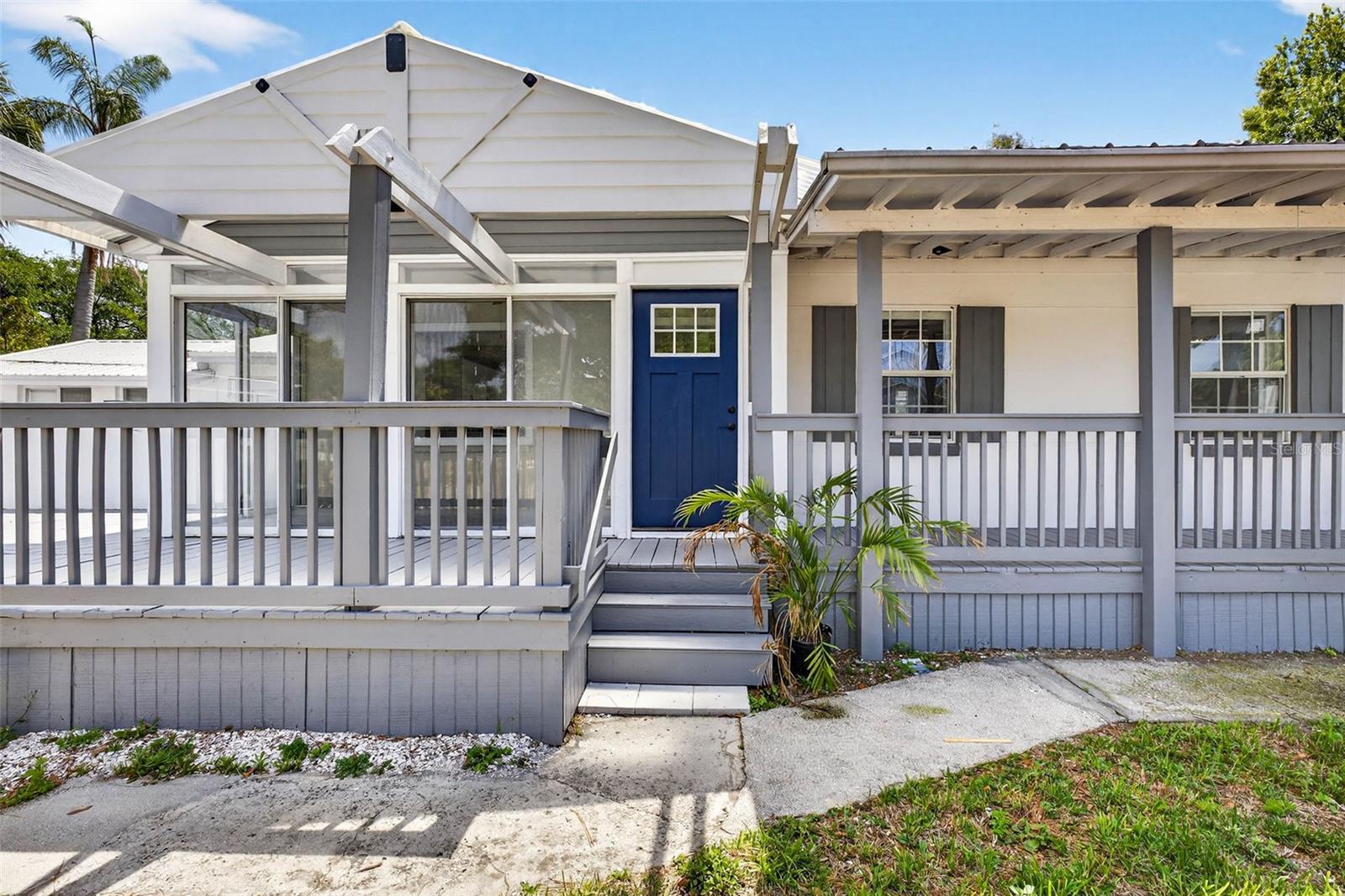 3620 Tampa Circle, FL