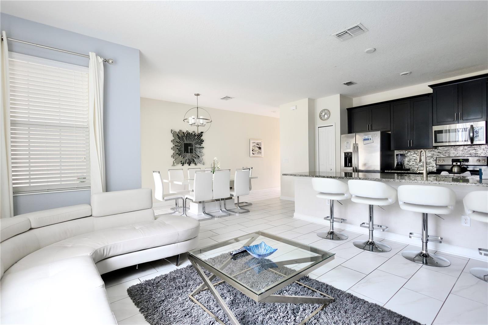 9063 Dogleg Drive, FL