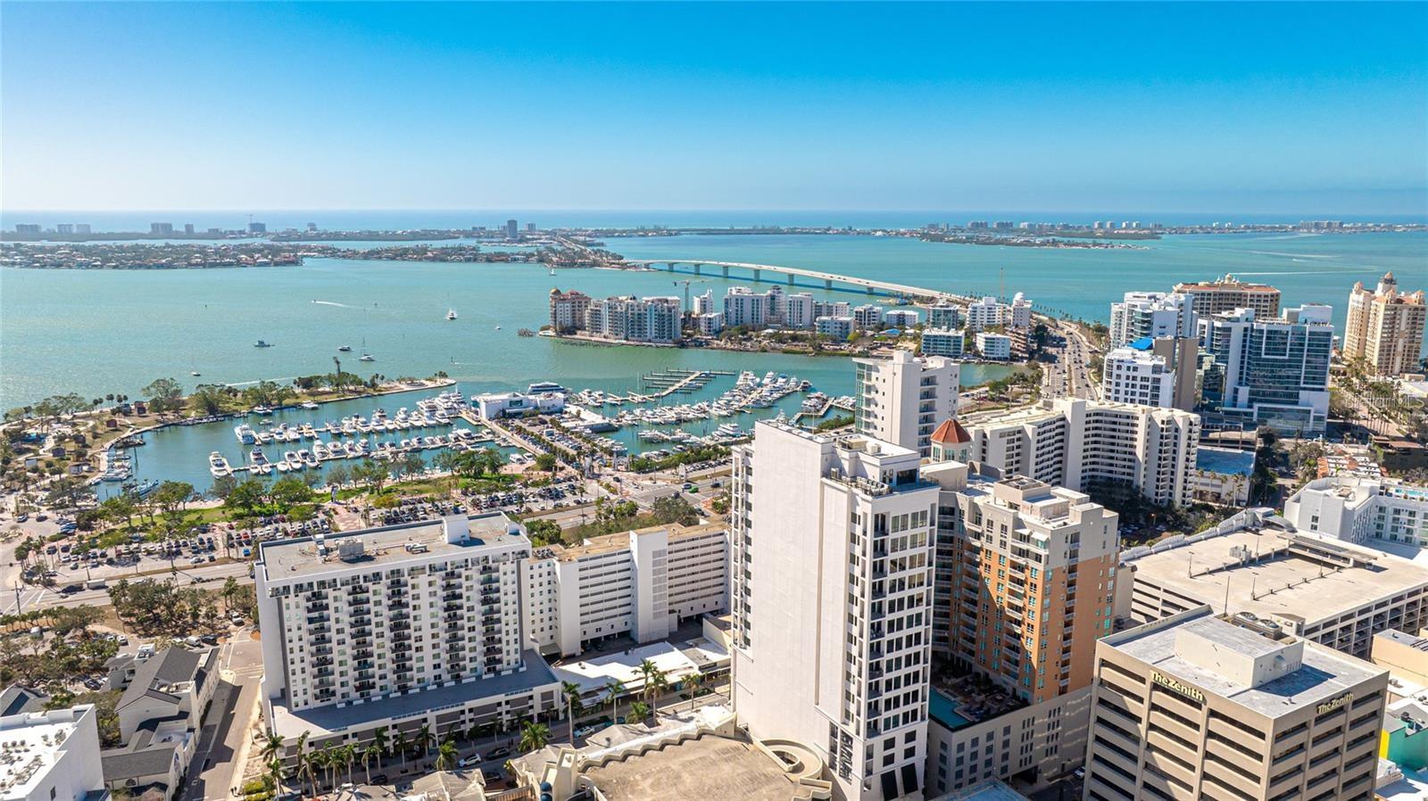 1350 Main Street, FL
