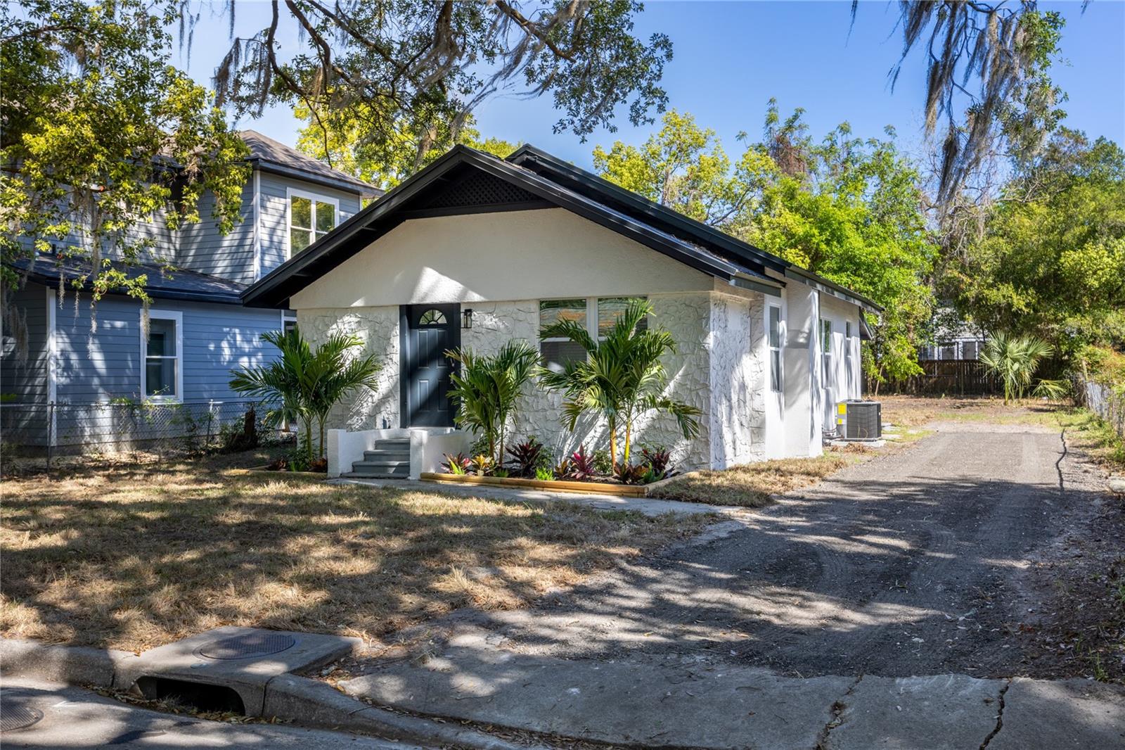 418 3rd Avenue, FL