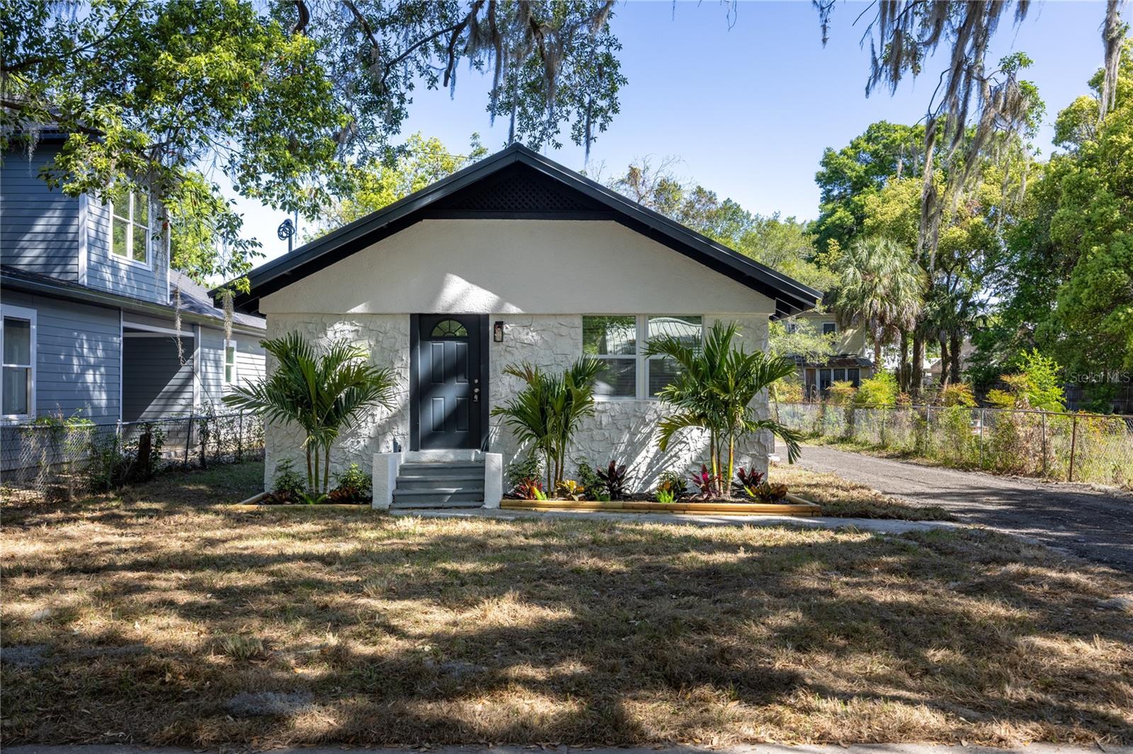 418 3rd Avenue, FL