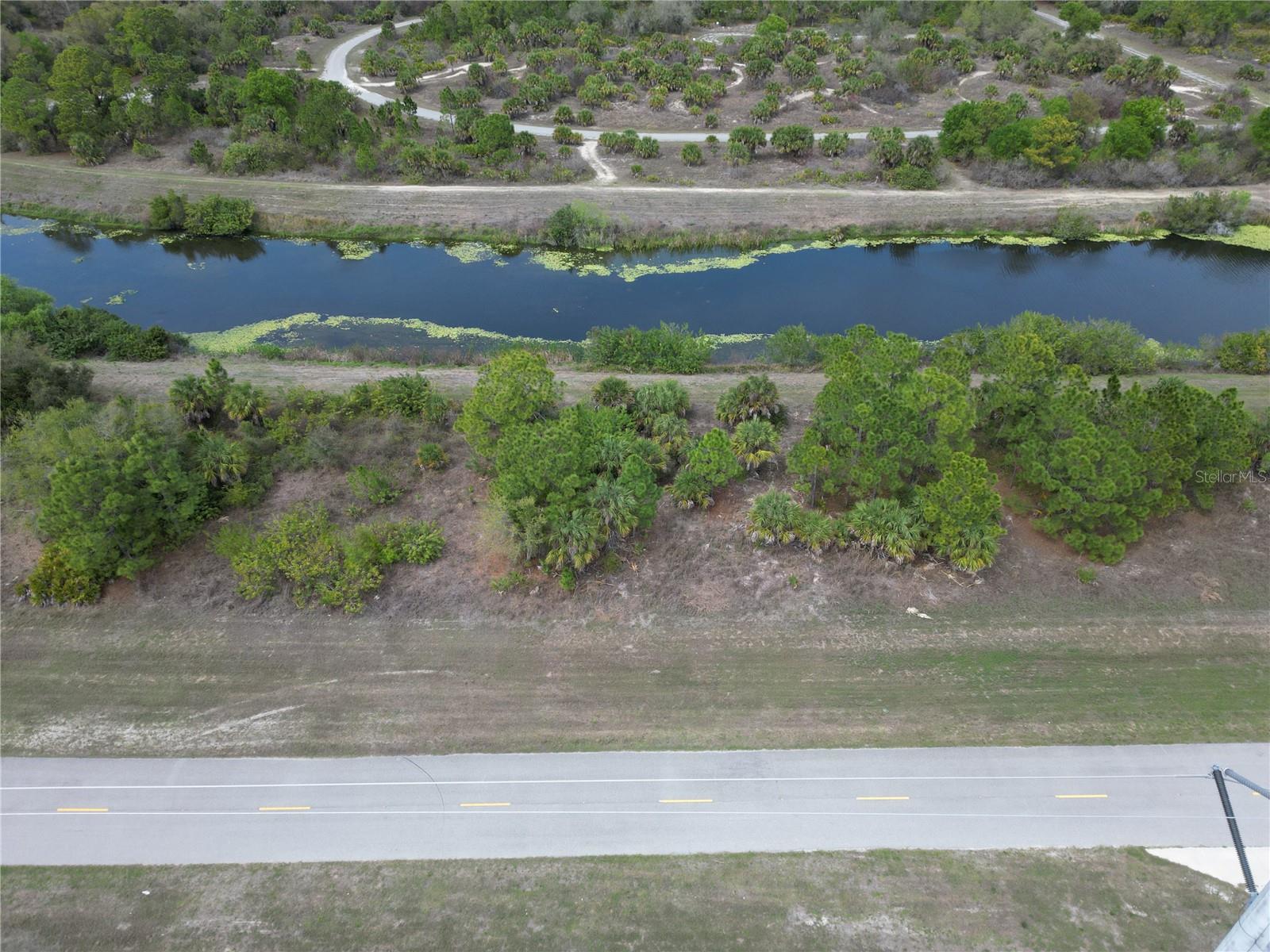 S Raintree Boulevard, FL