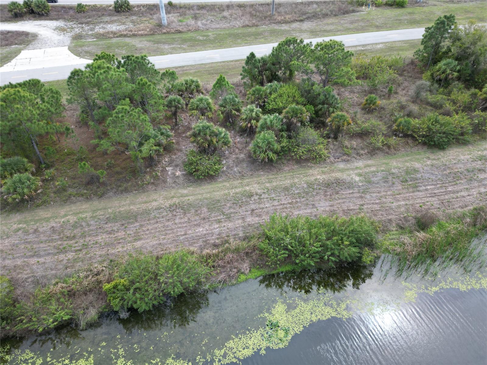 S Raintree Boulevard, FL