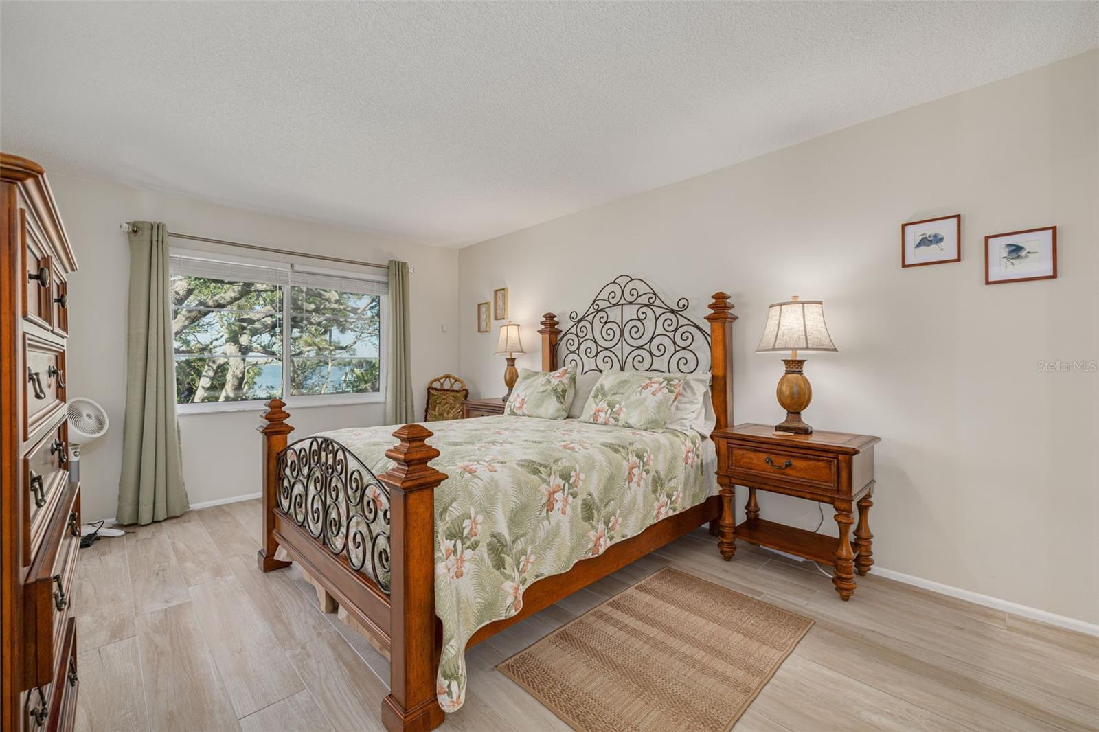 8635 Midnight Pass Road, FL