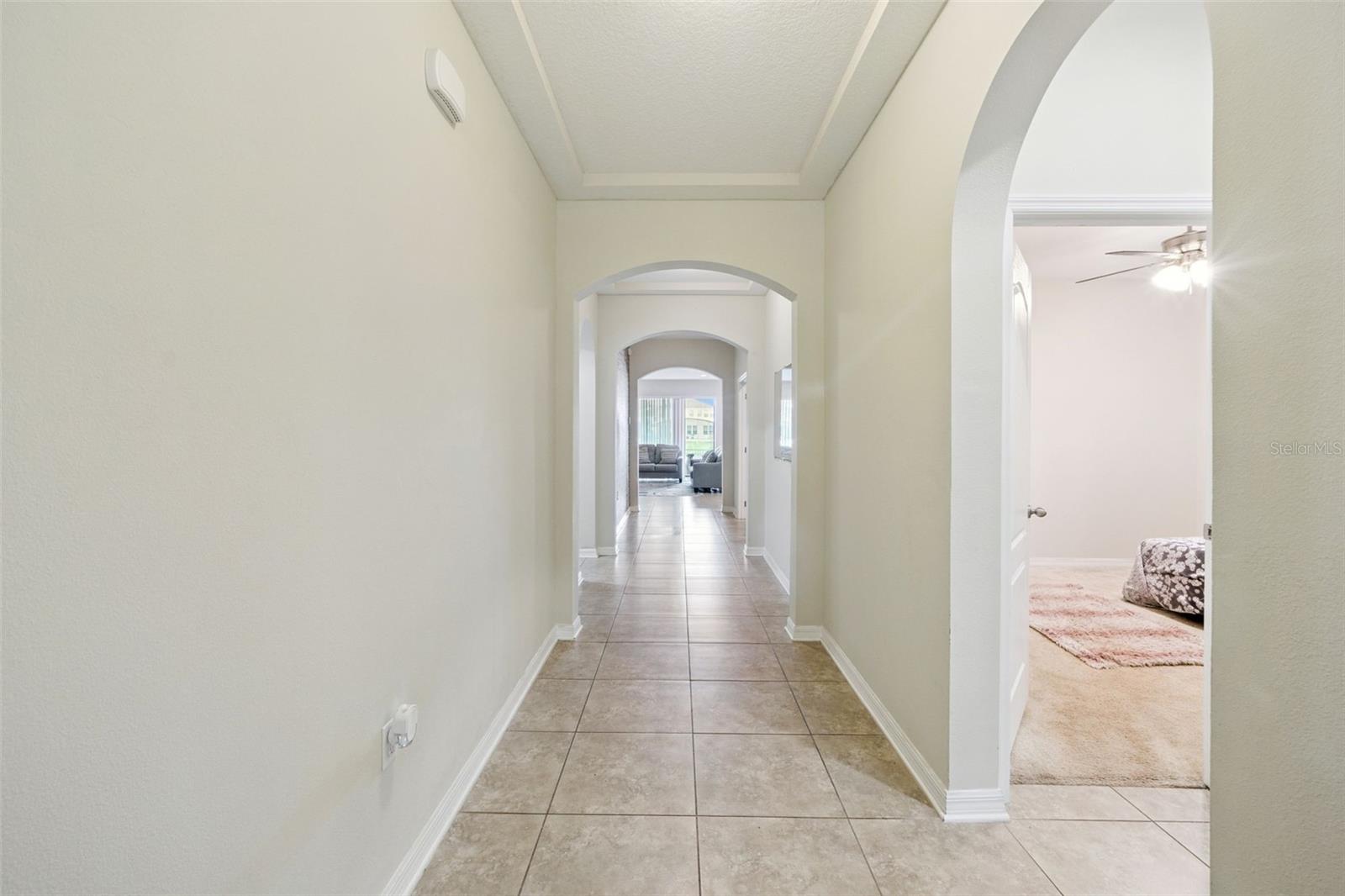 1005 Fountain Coin Loop, FL