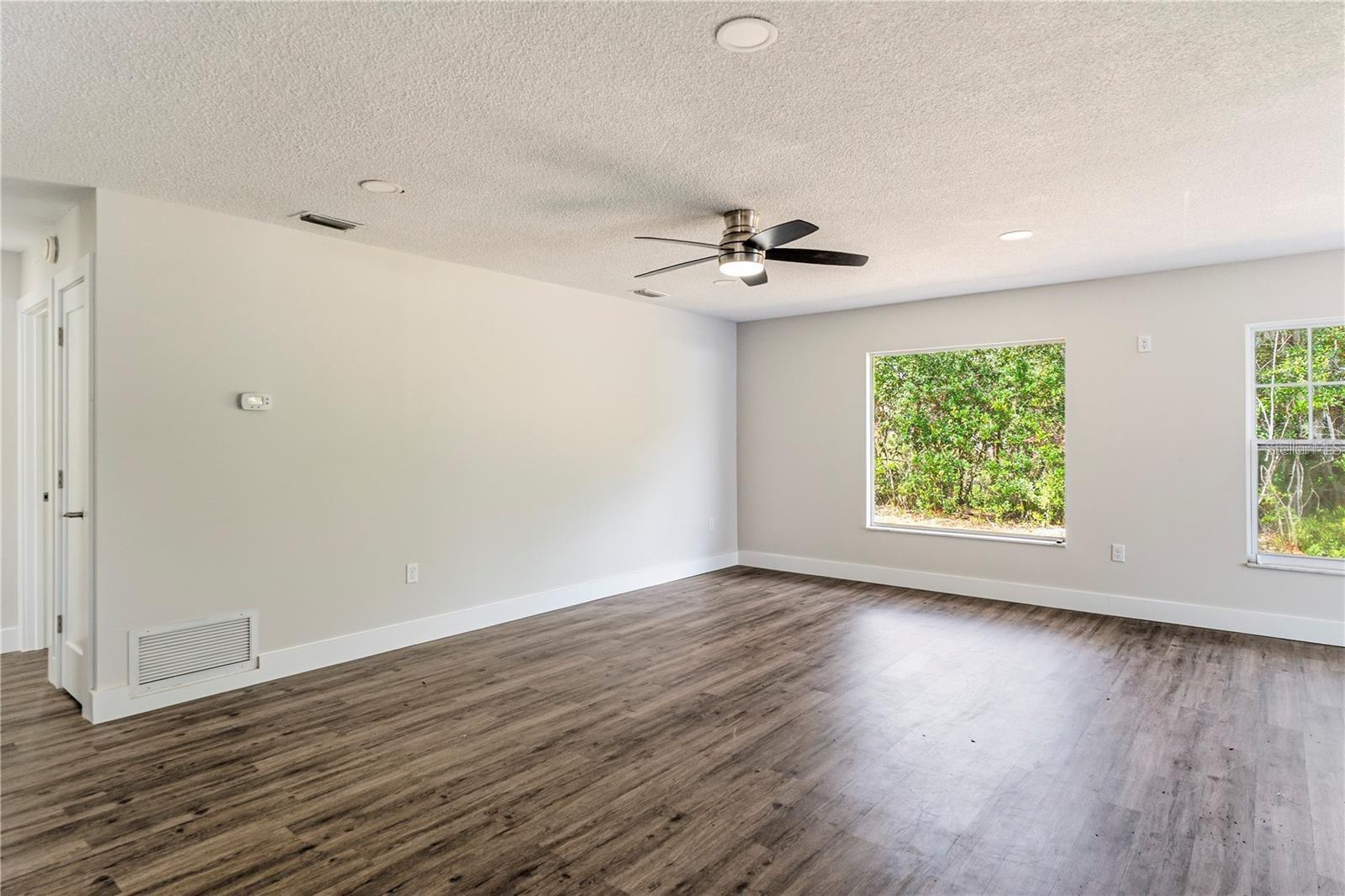 616 Water Road, FL