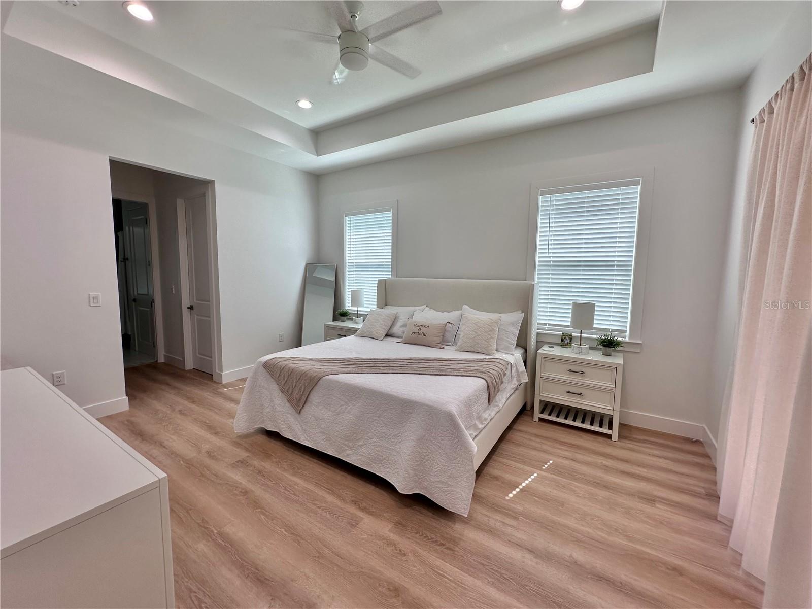 4625 Rhapsody Avenue, FL