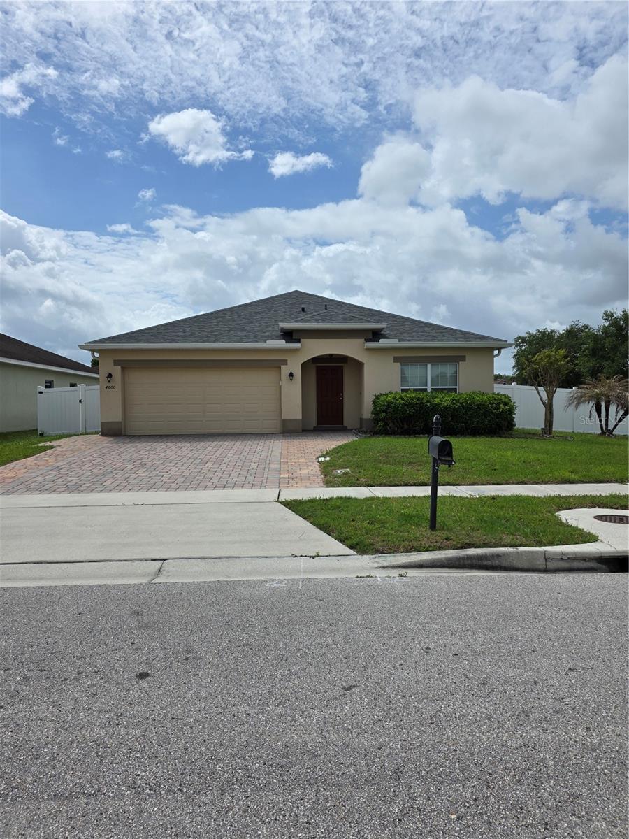 4600 Caverns Drive, FL