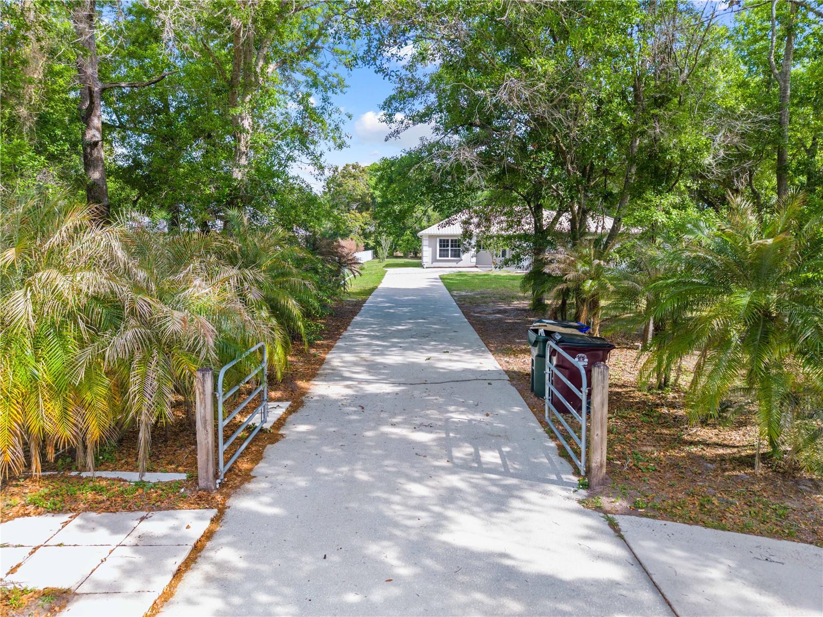 750 New Nolte Road, FL