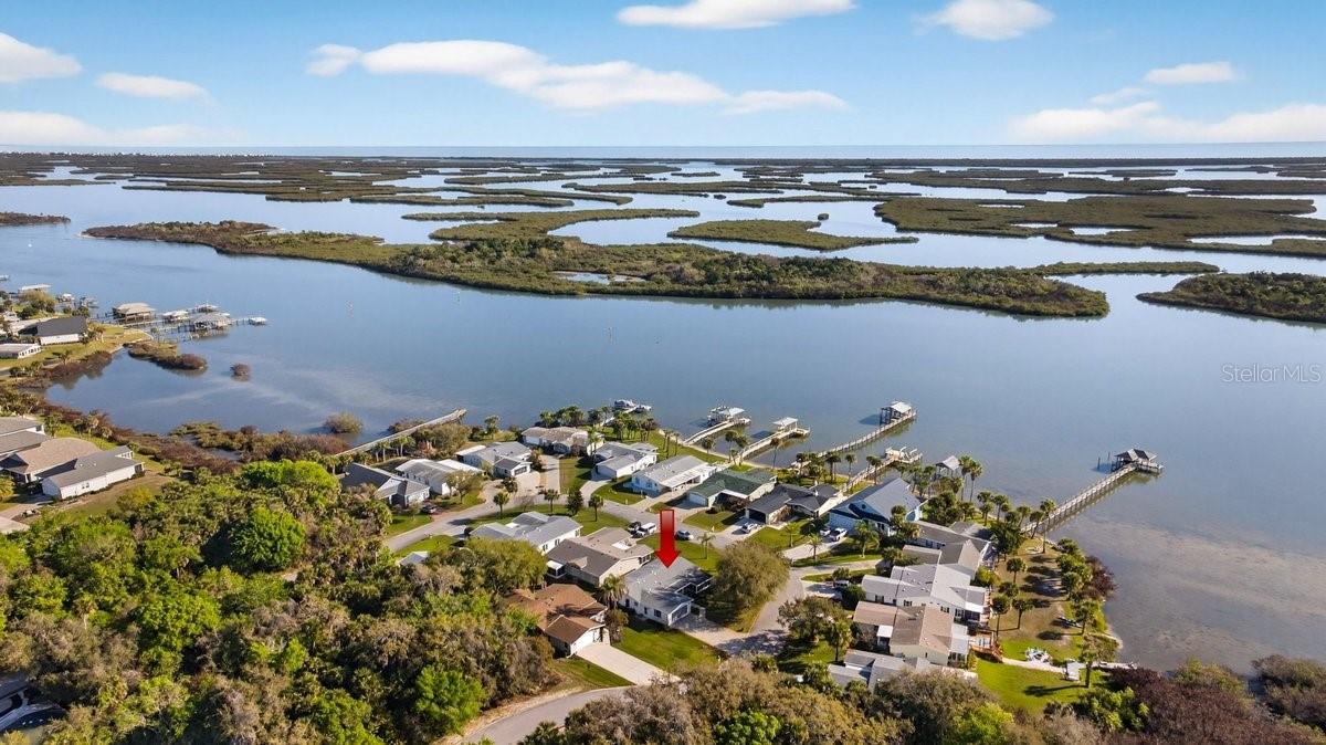 332 Marsh Landing Loop, FL