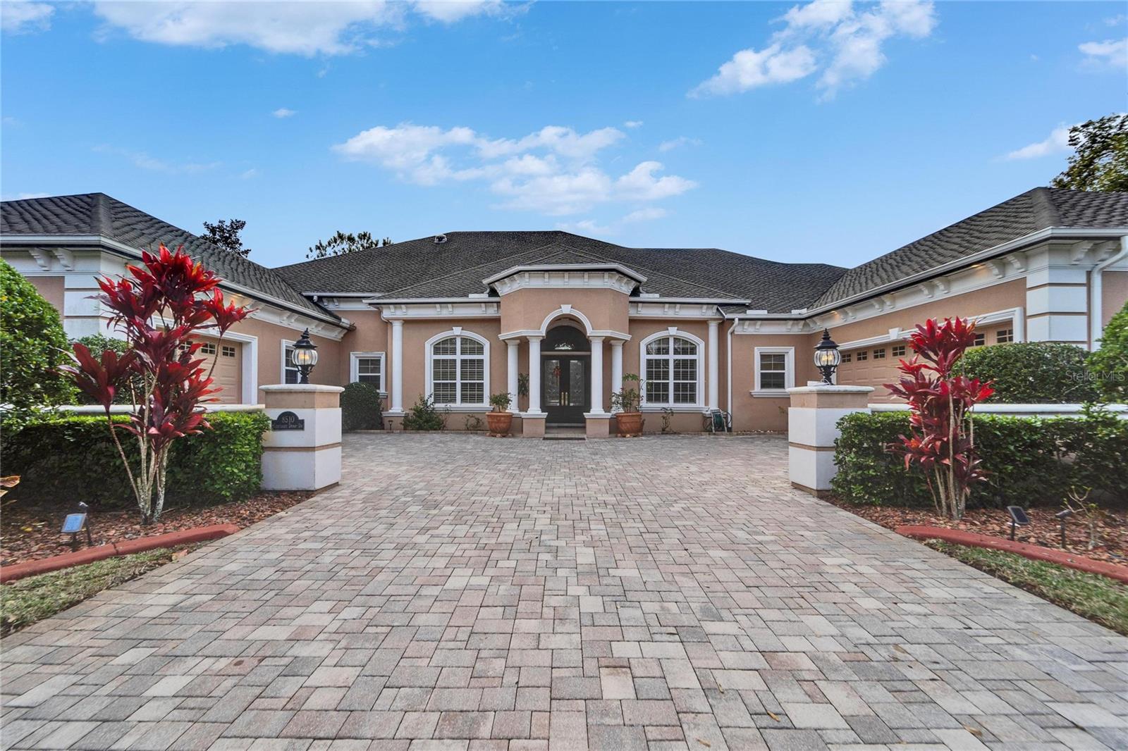 8510 Kentucky Derby Drive, FL