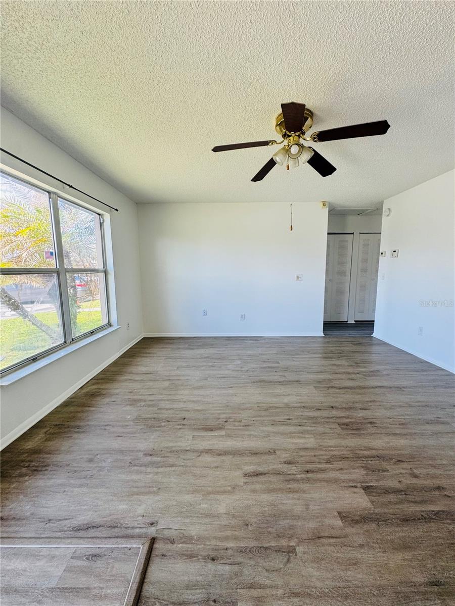 37 Las Brisas Way, FL