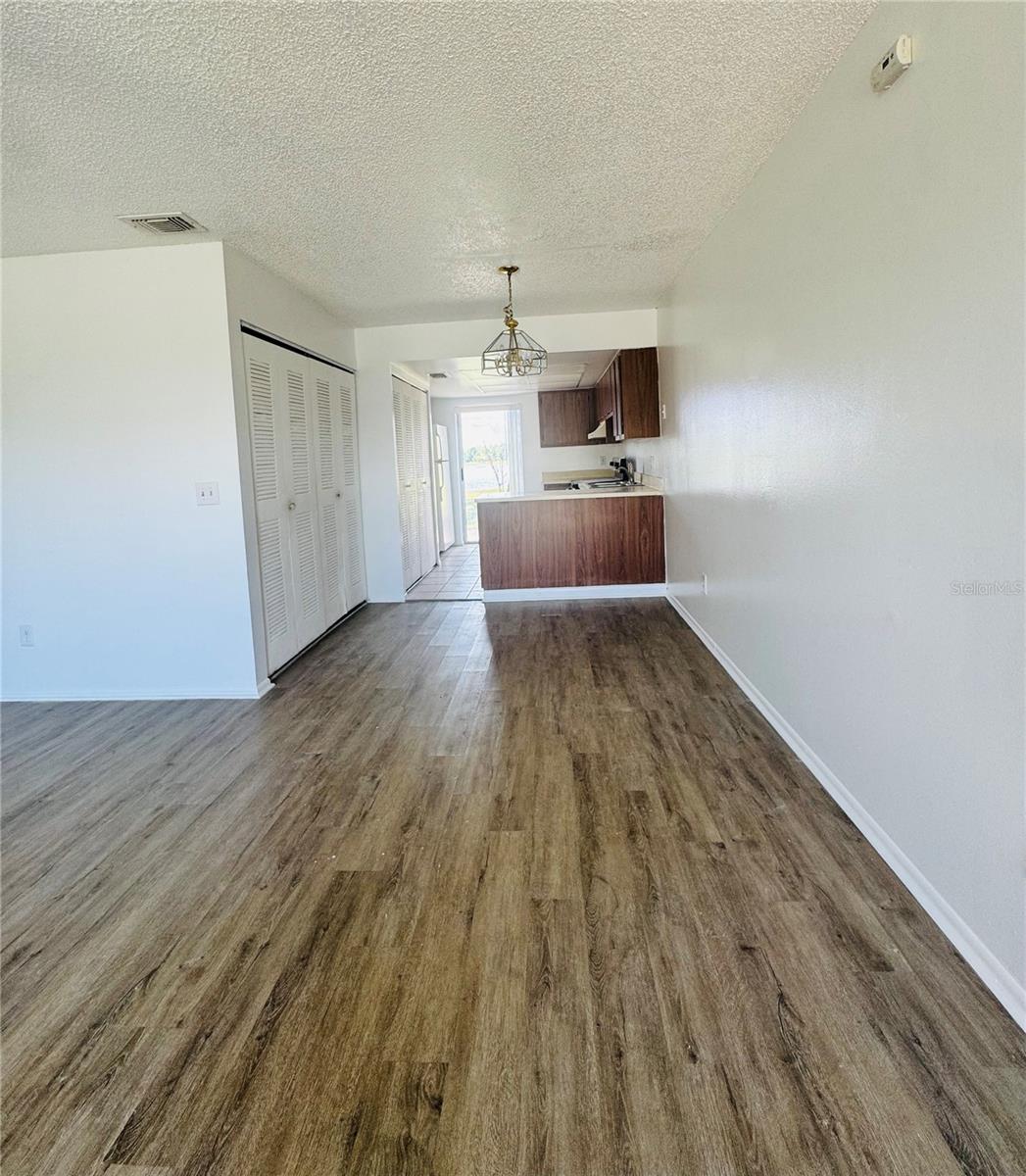37 Las Brisas Way, FL