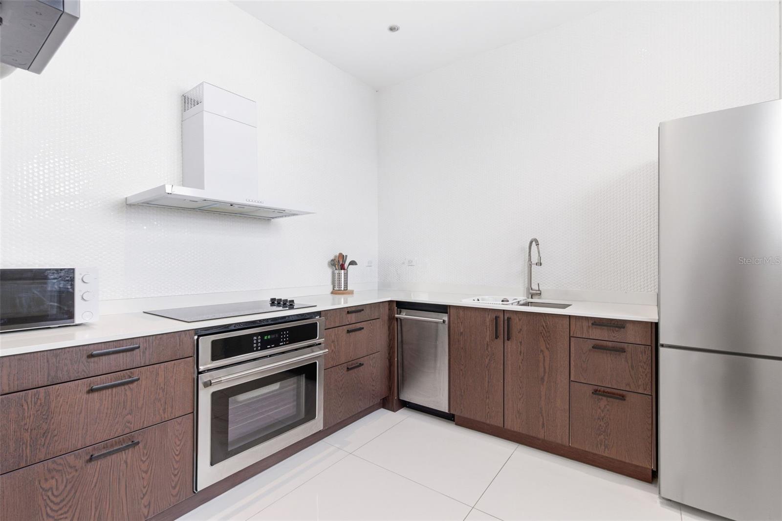 56 Calle F Krug Condado, PR