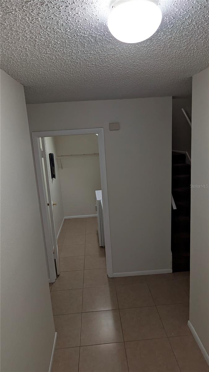 4401 Semoran Boulevard, FL