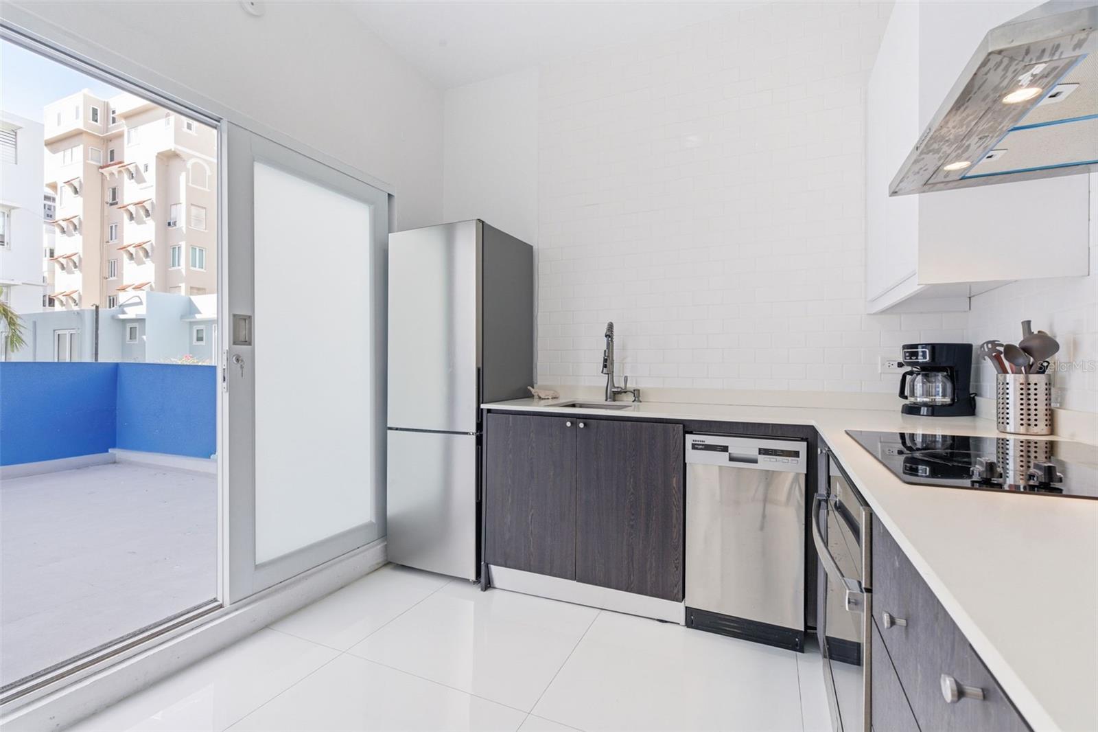 56 Calle F Krug Condado, PR