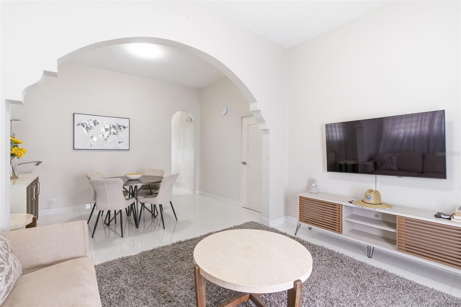 56 Calle F Krug Condado, PR
