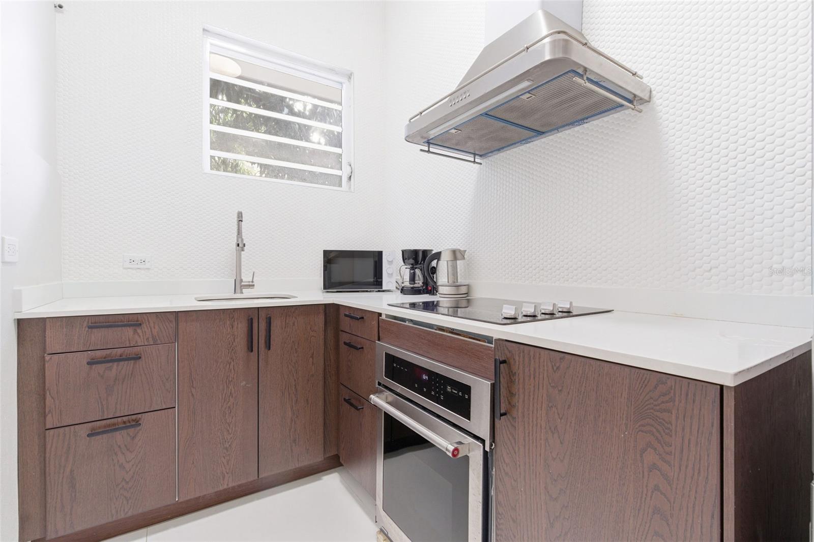 56 Calle F Krug Condado, PR