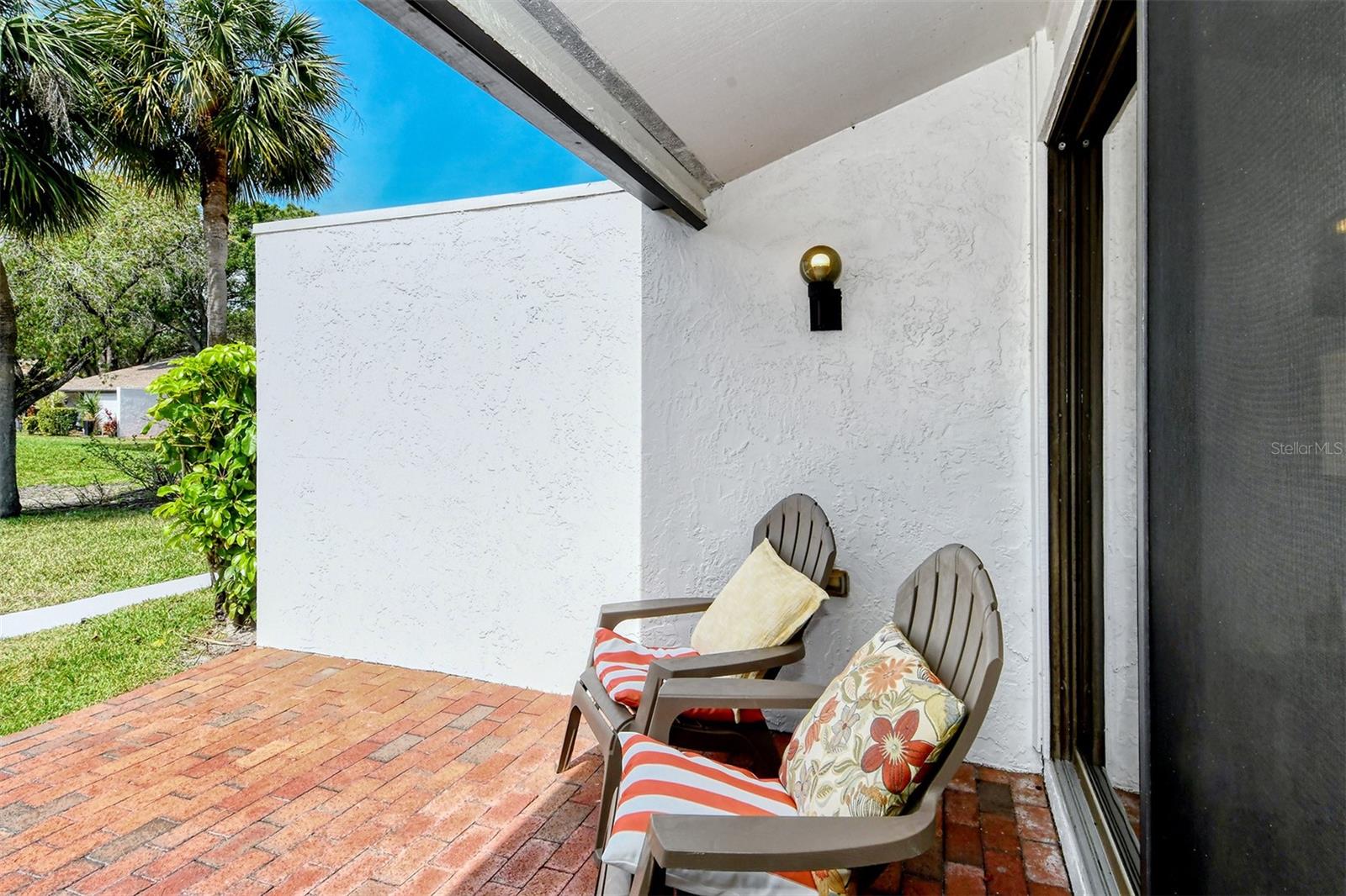 3545 Longmeadow, FL