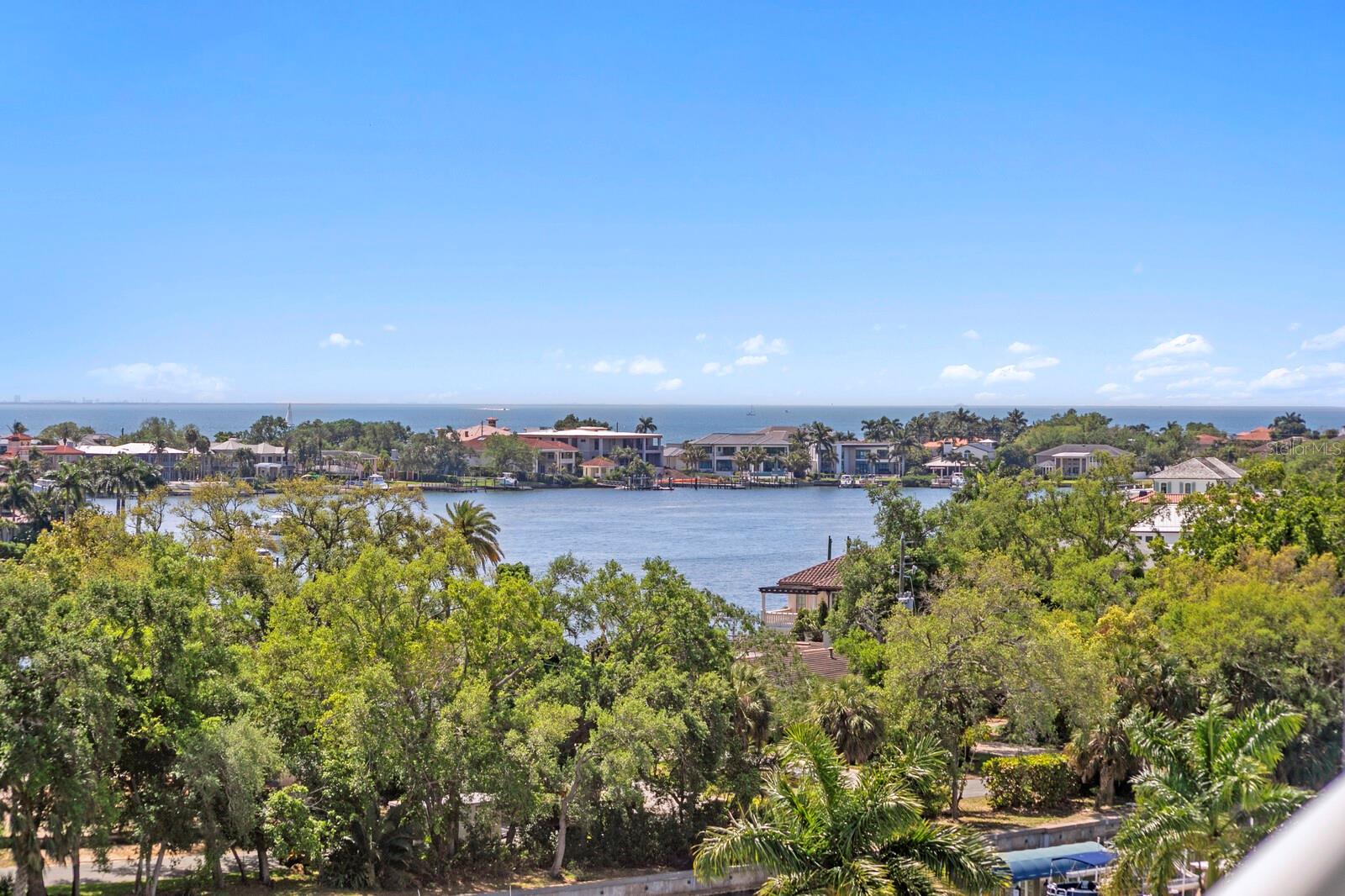 1325 Snell Isle Boulevard, FL