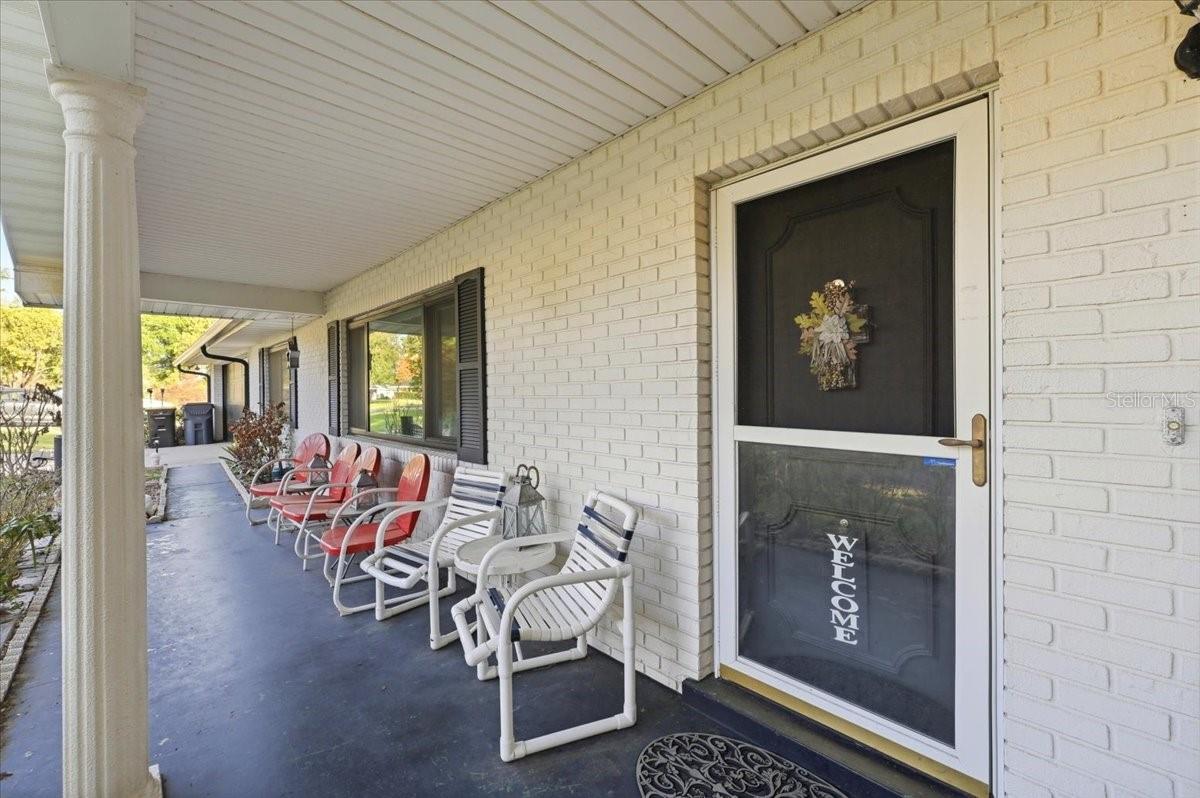 236 W Lake Ina Drive, FL