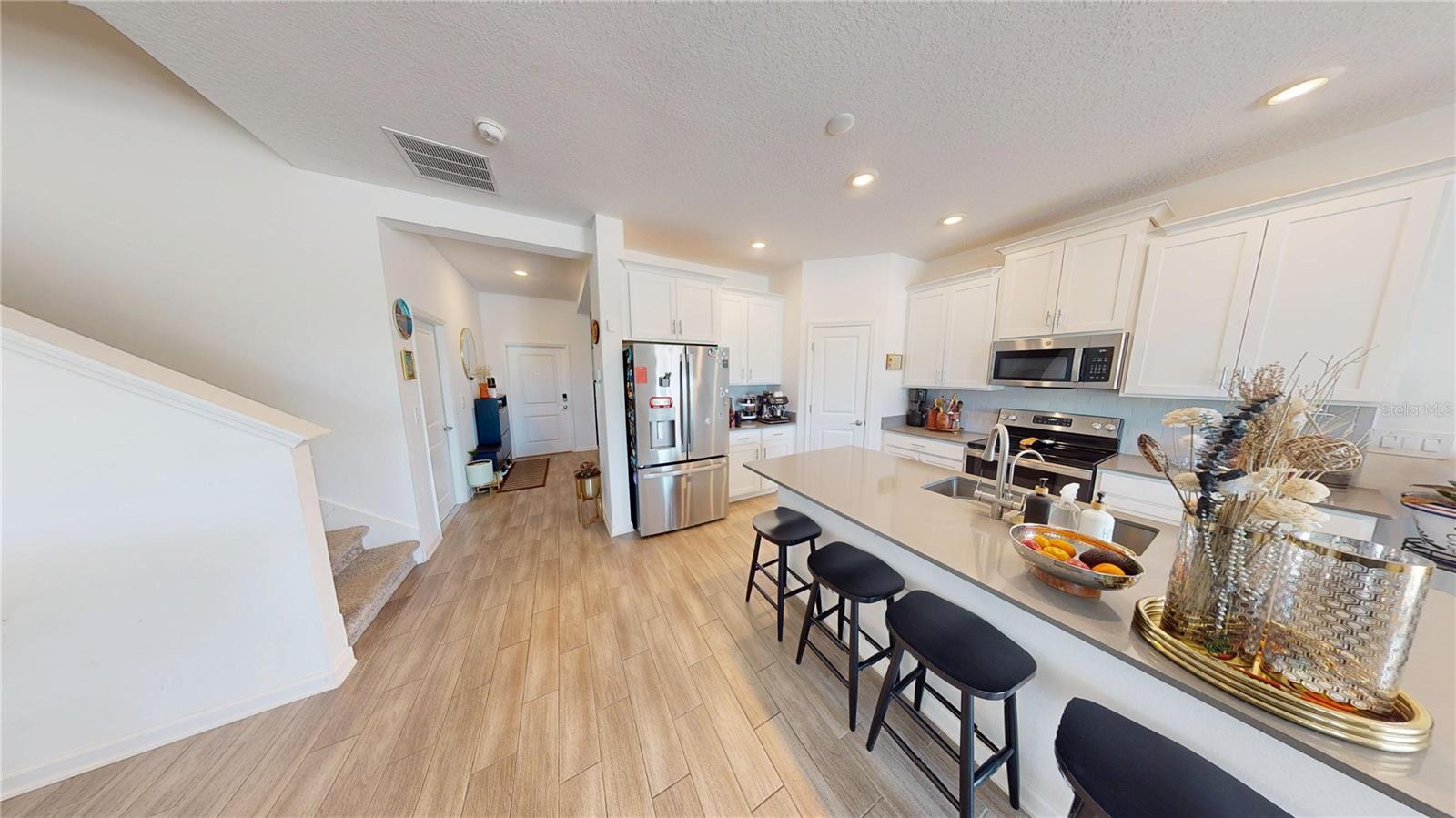 6242 Lakepine Street, FL