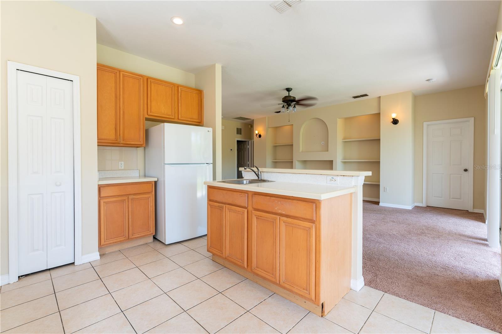 2563 Aster Cove Lane, FL