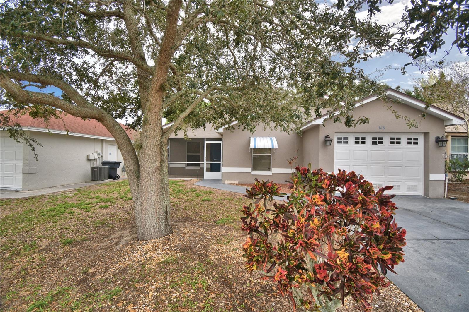616 Crystals Boulevard, FL