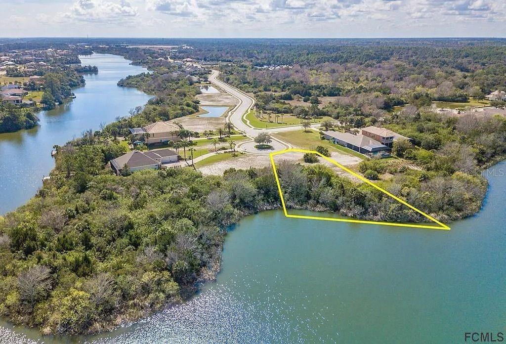 151 Lakewalk Drive, FL