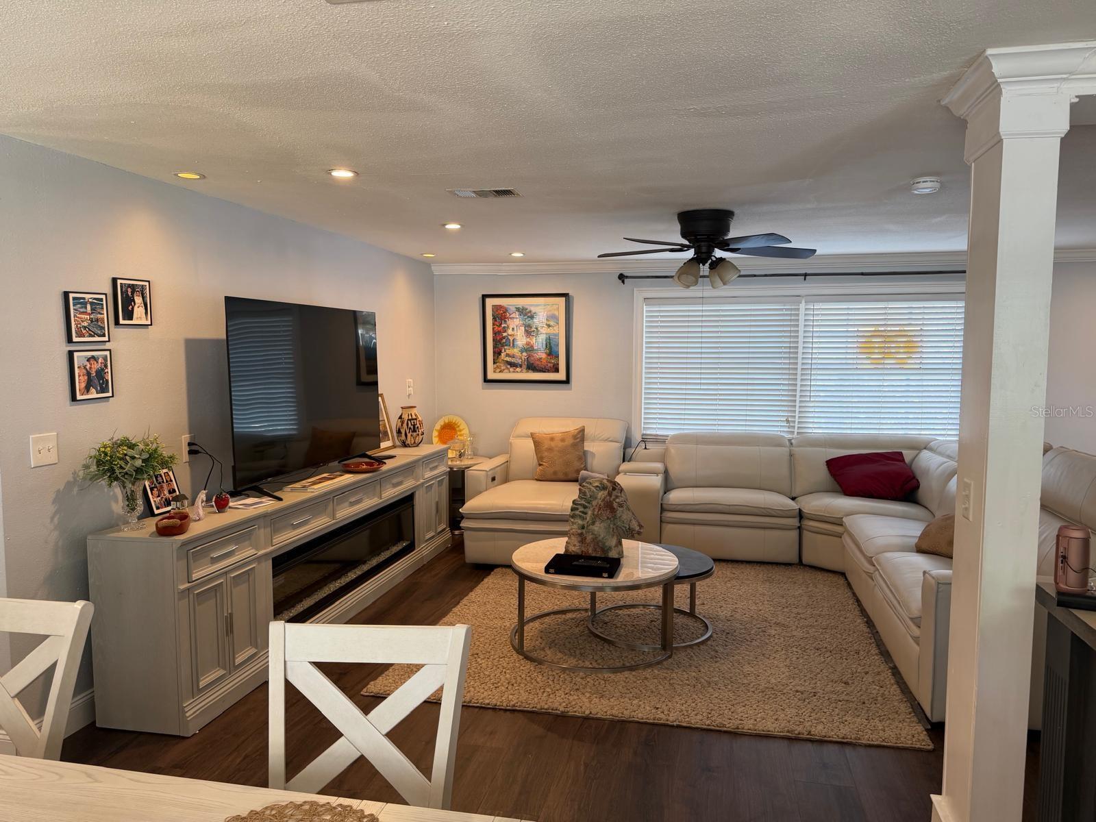 1840 12th Street, FL