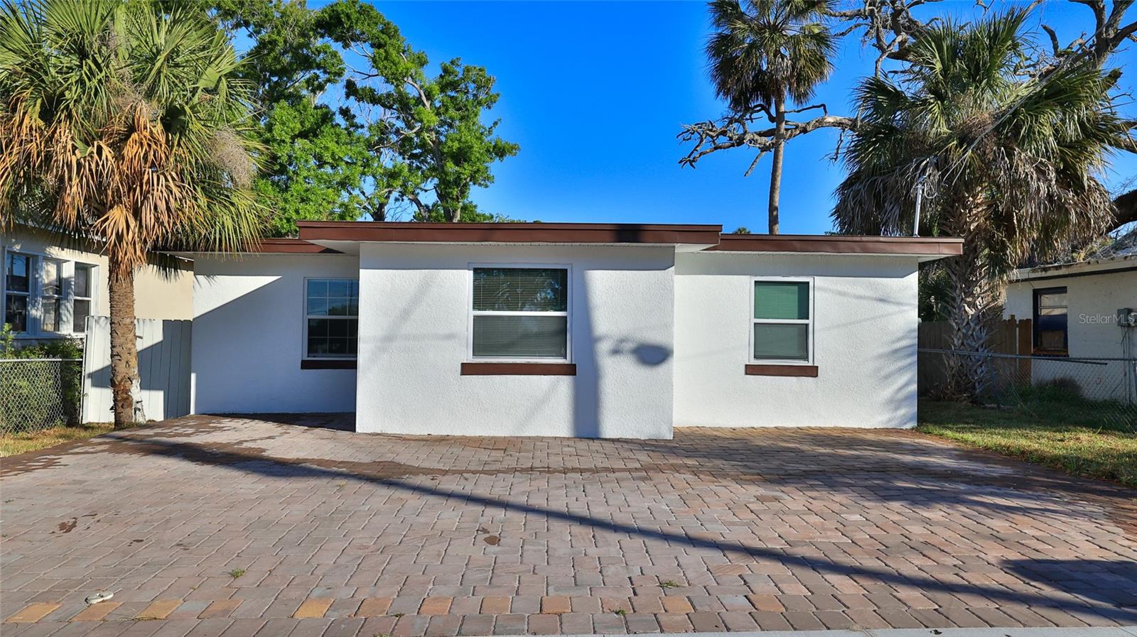 326 Hobart Avenue, FL