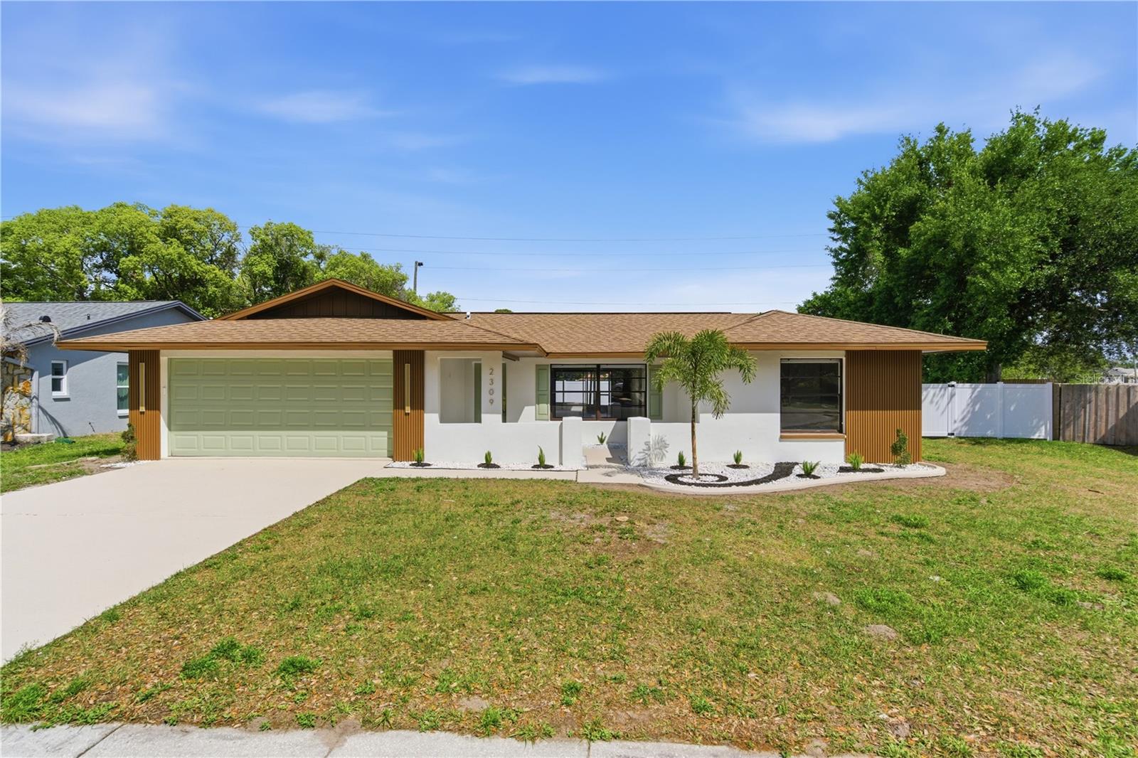 2309 Pin Oak Lane, FL