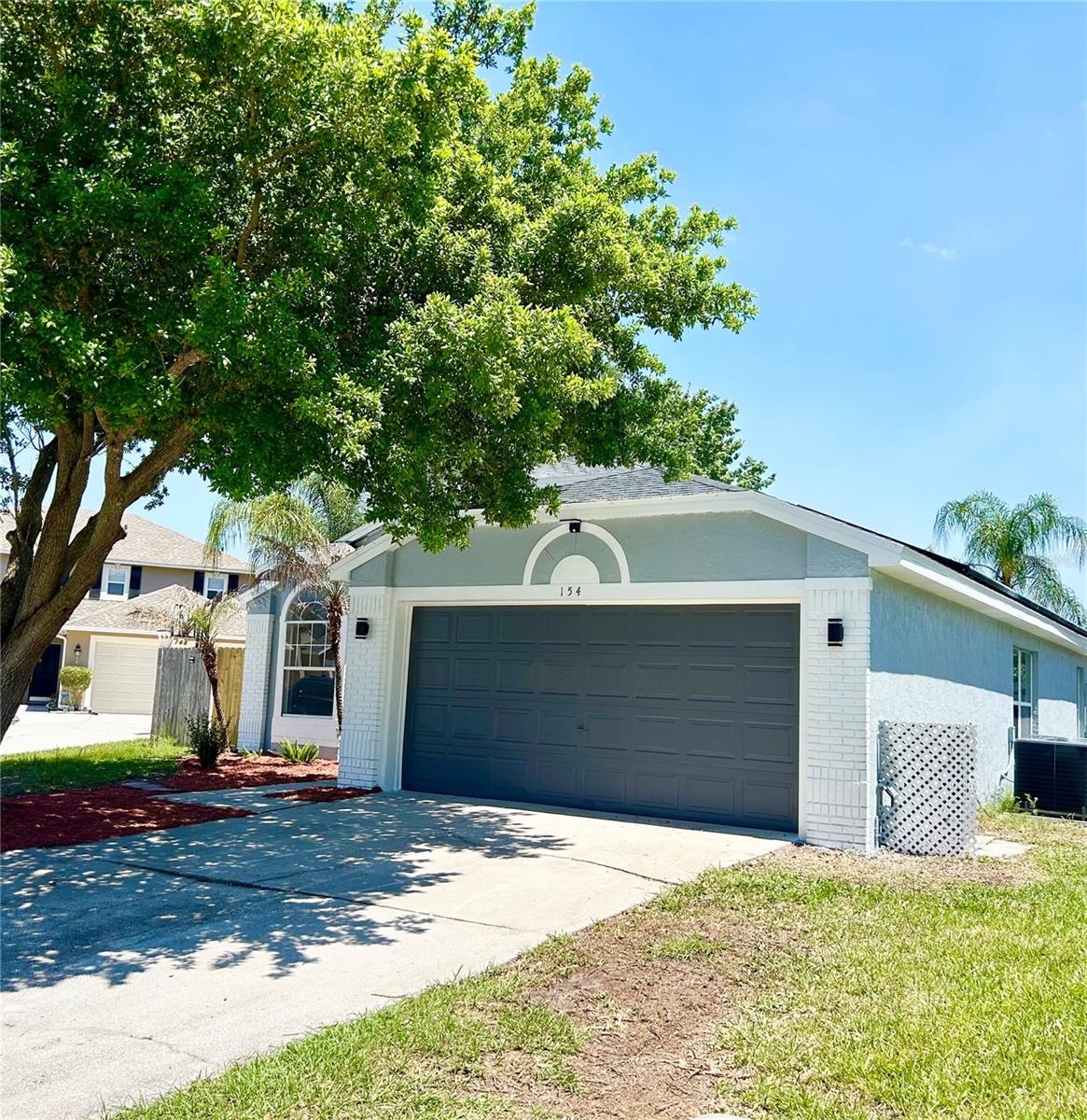 154 Woodbury Pines Circle, FL