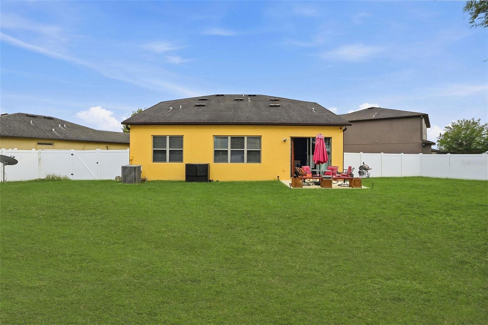 848 Petal Mist Lane, FL